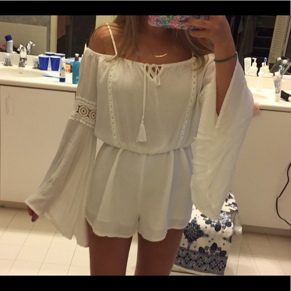 White Lace Romper - Picture 2 of 2